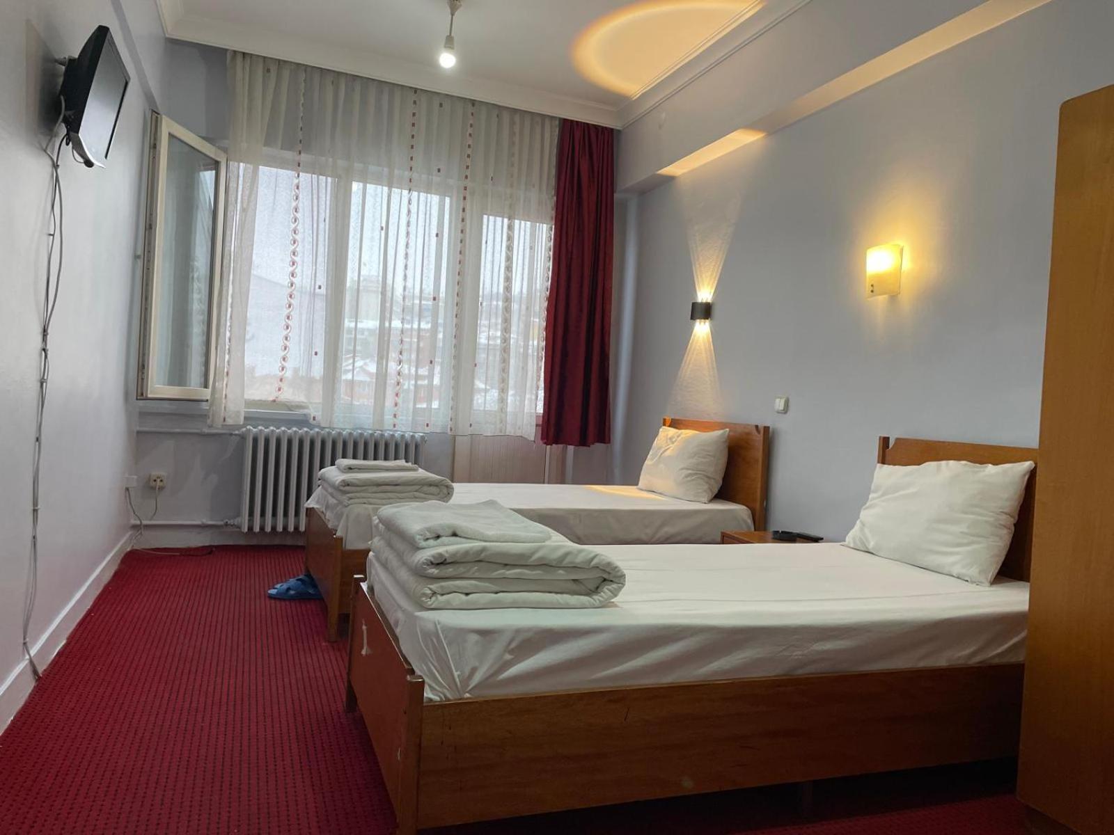 Oez Altinbasak Otel Ankara Exterior foto
